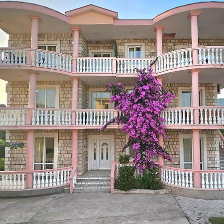 Kurt Apartaments 울친 외부 사진