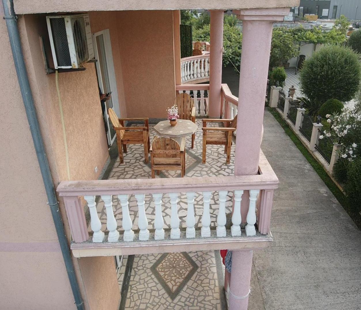 Kurt Apartaments 울친 외부 사진